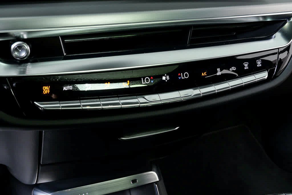 Certified 2026 Cadillac Lyriq V AWD/4WD image 20
