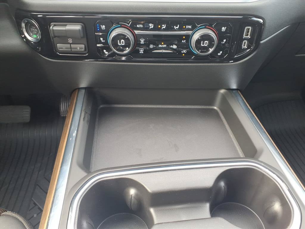 New 2026 Chevrolet Silverado 2500 High Country w/ Midnight Edition AWD/4WD image 22