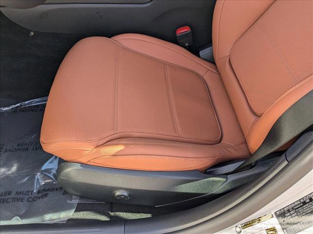 Used 2025 Mercedes-Benz C 300 Sedan image 4