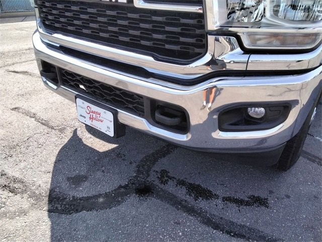 Used 2024 RAM 2500 Big Horn w/ Bed Utility Group image 14