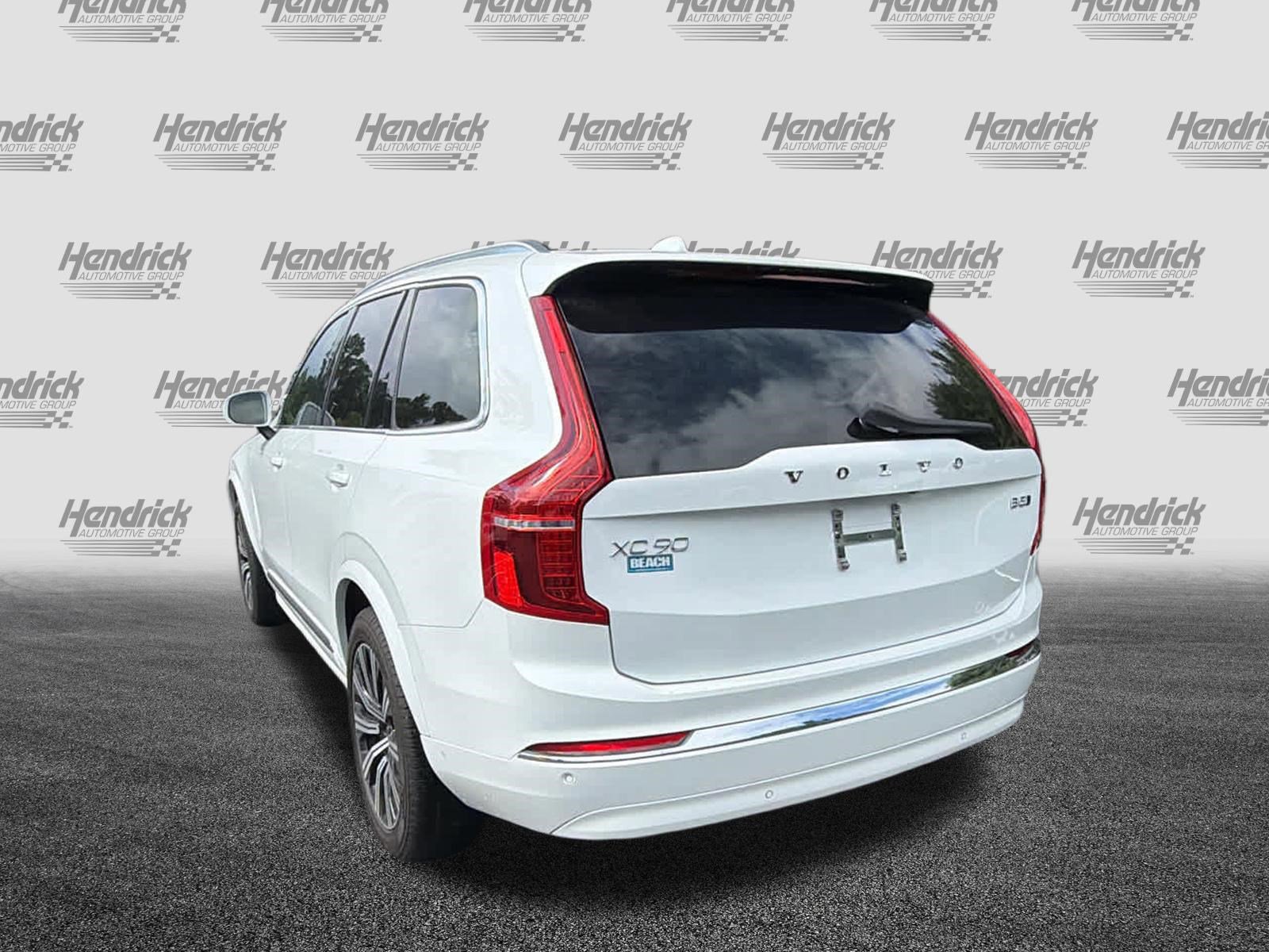 Used 2025 Volvo XC90 B5 Core AWD/4WD image 11