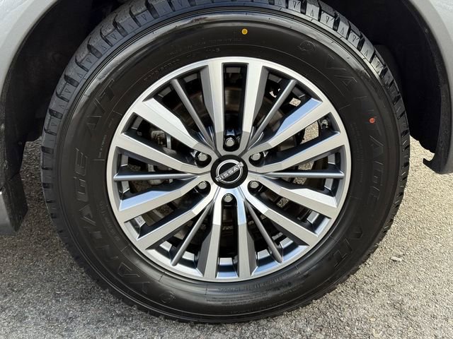 Used 2024 Nissan Armada SL image 41