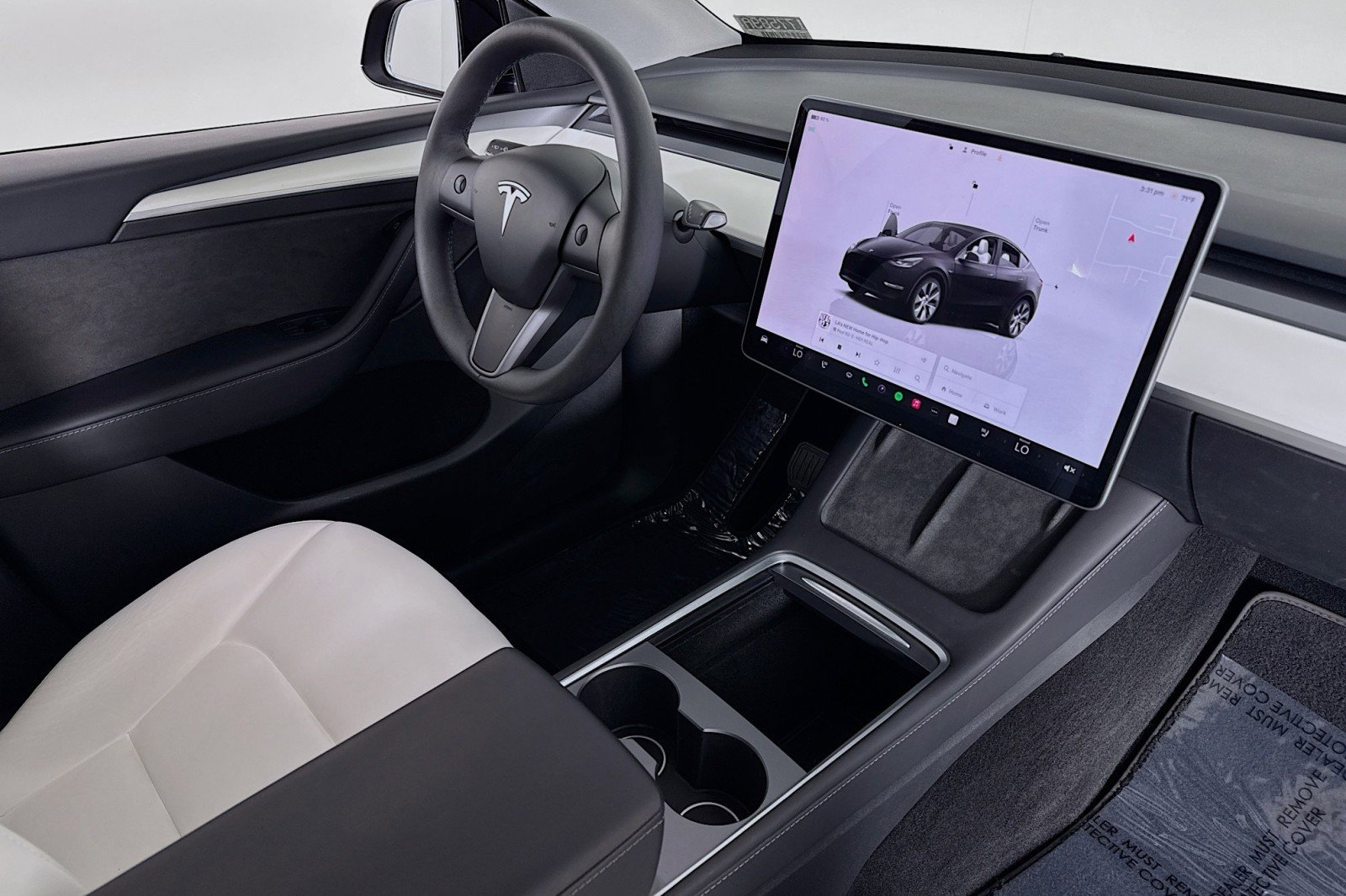 Used 2024 Tesla Model Y Long Range image 15