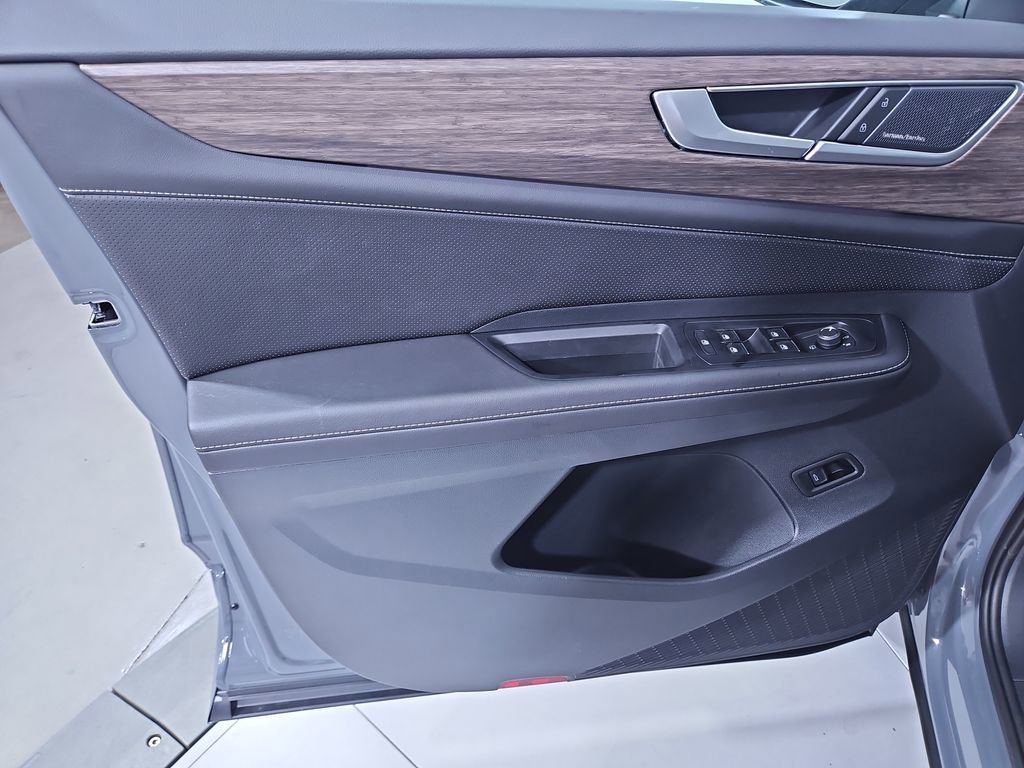 New 2026 Volkswagen Atlas SEL Premium R-Line image 10