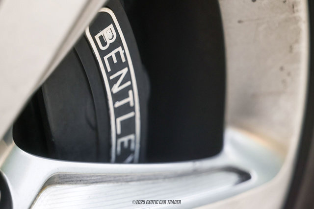 Used 2016 Bentley Mulsanne Speed image 41