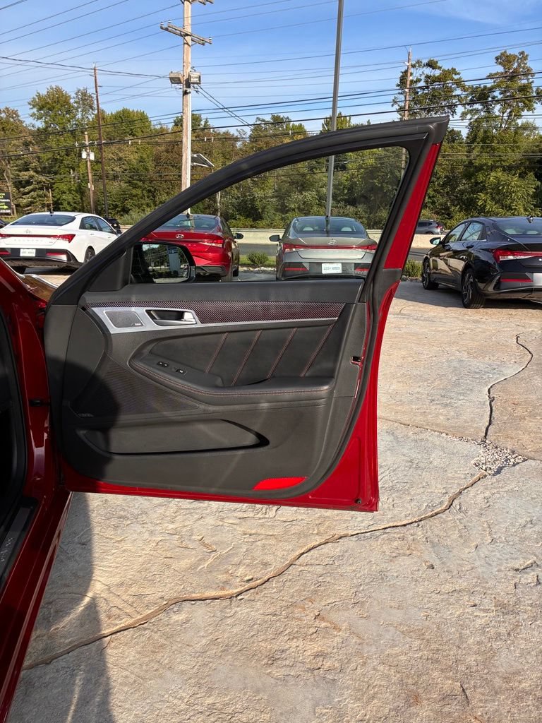 Used 2018 Genesis G80 3.3T Sport AWD/4WD image 23