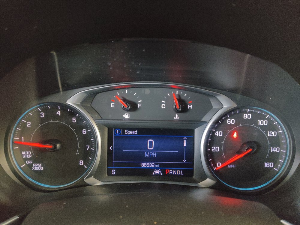 Used 2020 Chevrolet Equinox LT w/ Driver Convenience Package AWD/4WD image 23