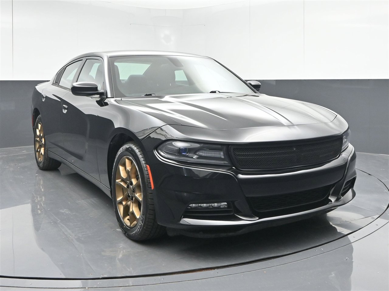 Used 2015 Dodge Charger SXT w/ Rallye Group