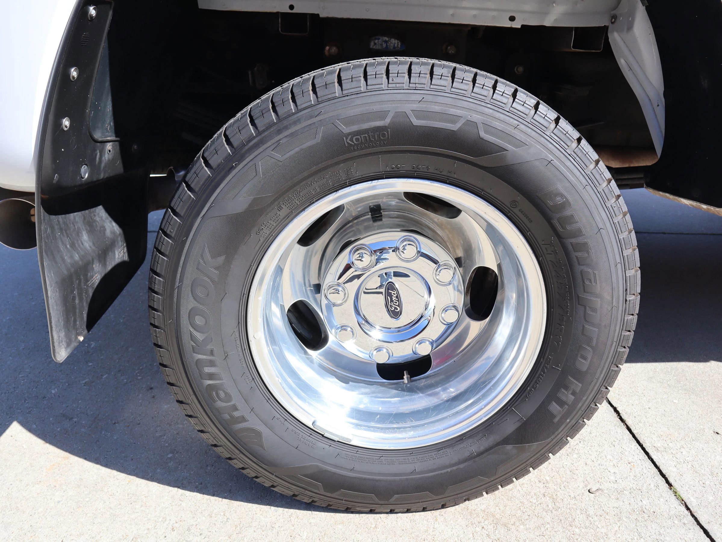 Used 2019 Ford F350 Lariat w/ Lariat Ultimate Package image 39