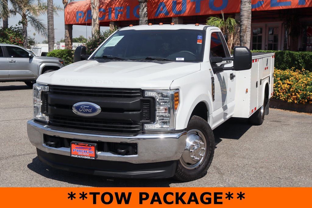 Used 2019 Ford F350 XL w/ XL Value Package RWD image 4