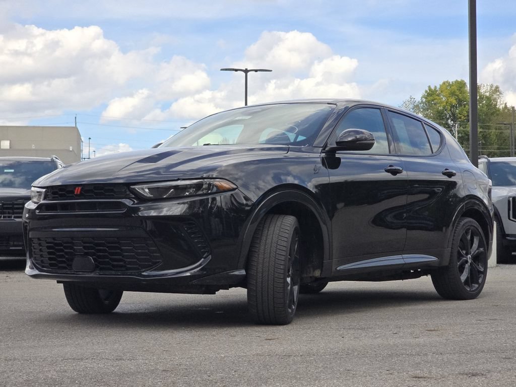 Used 2024 Dodge Hornet R/T Plus AWD/4WD image 11