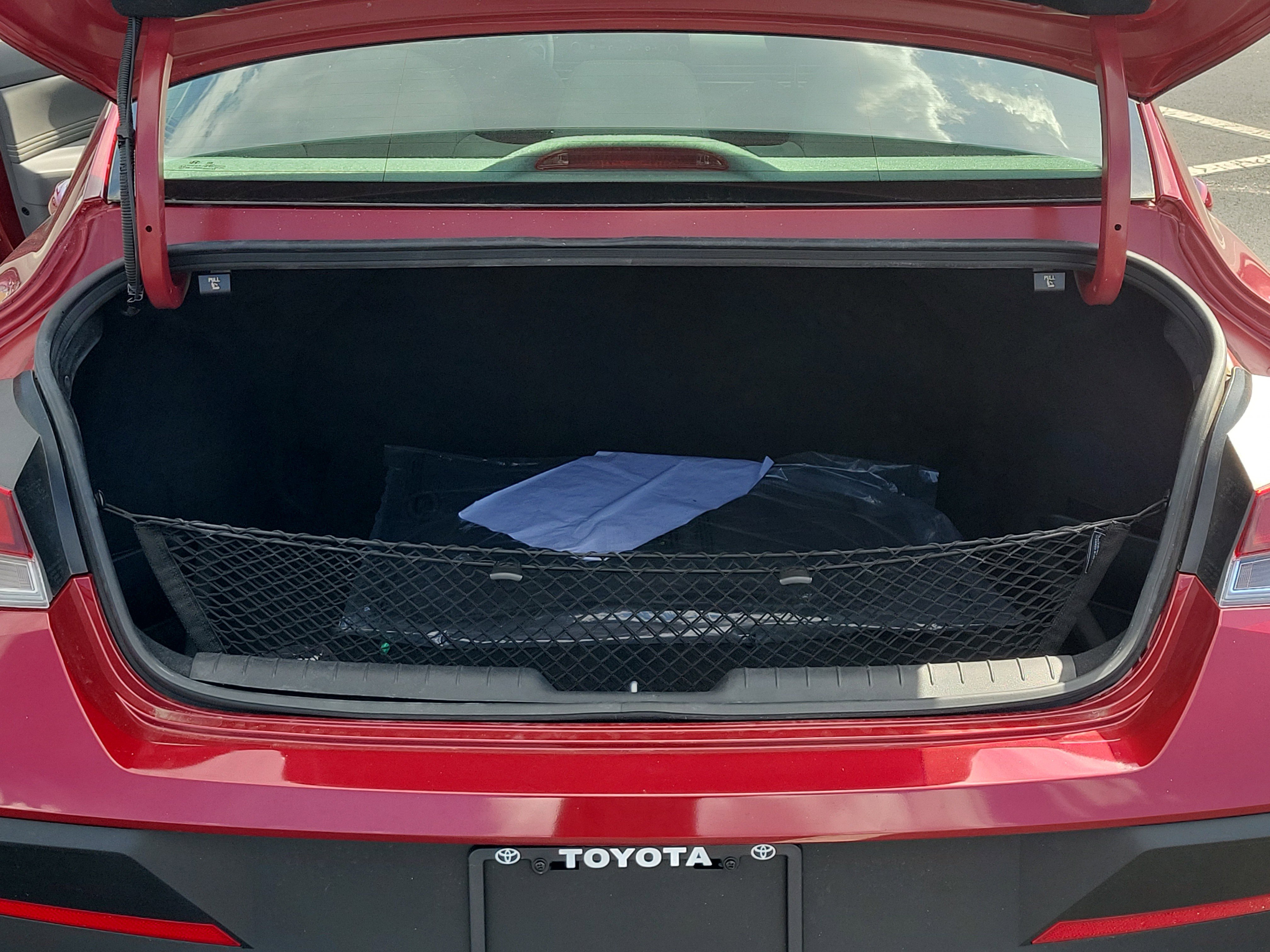 Used 2025 Hyundai Elantra Sport image 12