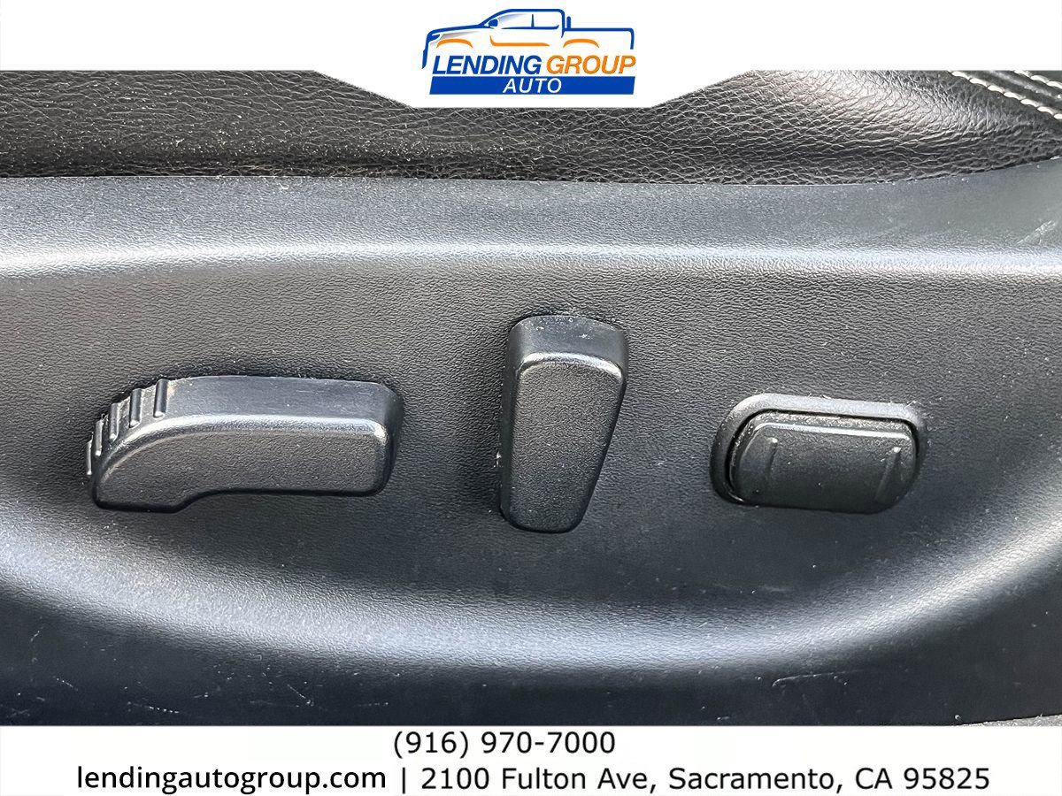 Used 2020 Nissan Maxima 3.5 SV w/ Floor Mat Group image 17