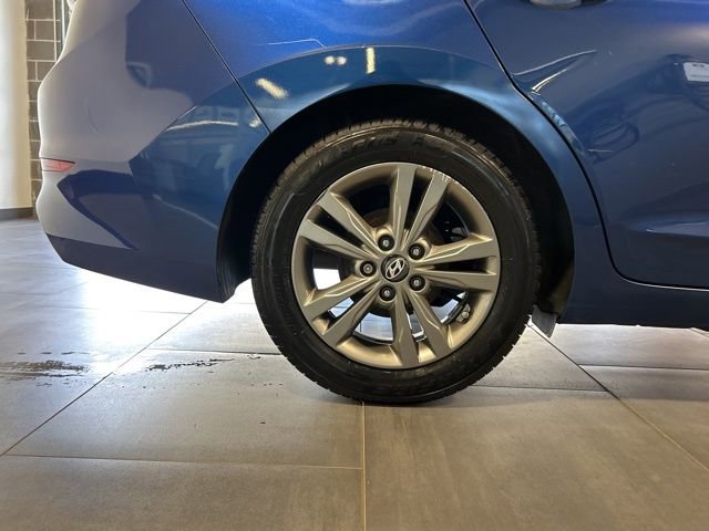 Used 2017 Hyundai Elantra SE image 36