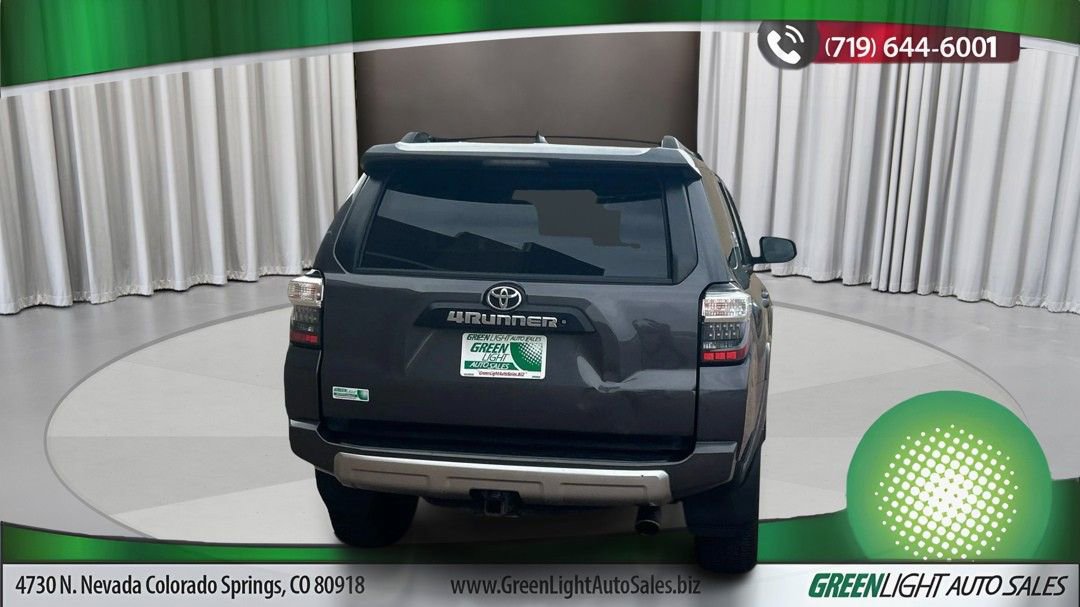 Used 2017 Toyota 4Runner TRD Off-Road Premium image 4