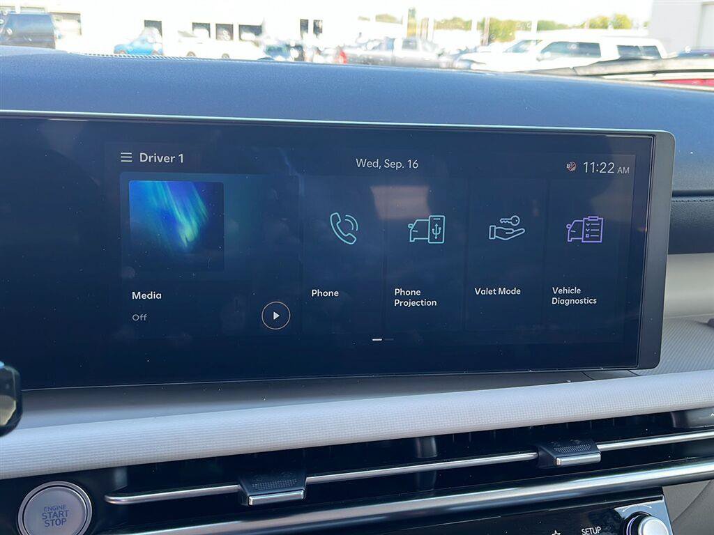Certified 2025 Hyundai Tucson SEL AWD/4WD image 4
