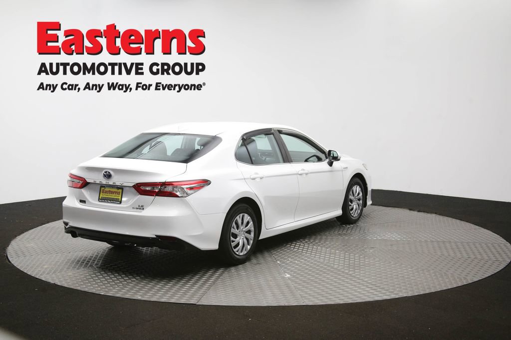 Used 2020 Toyota Camry LE image 41