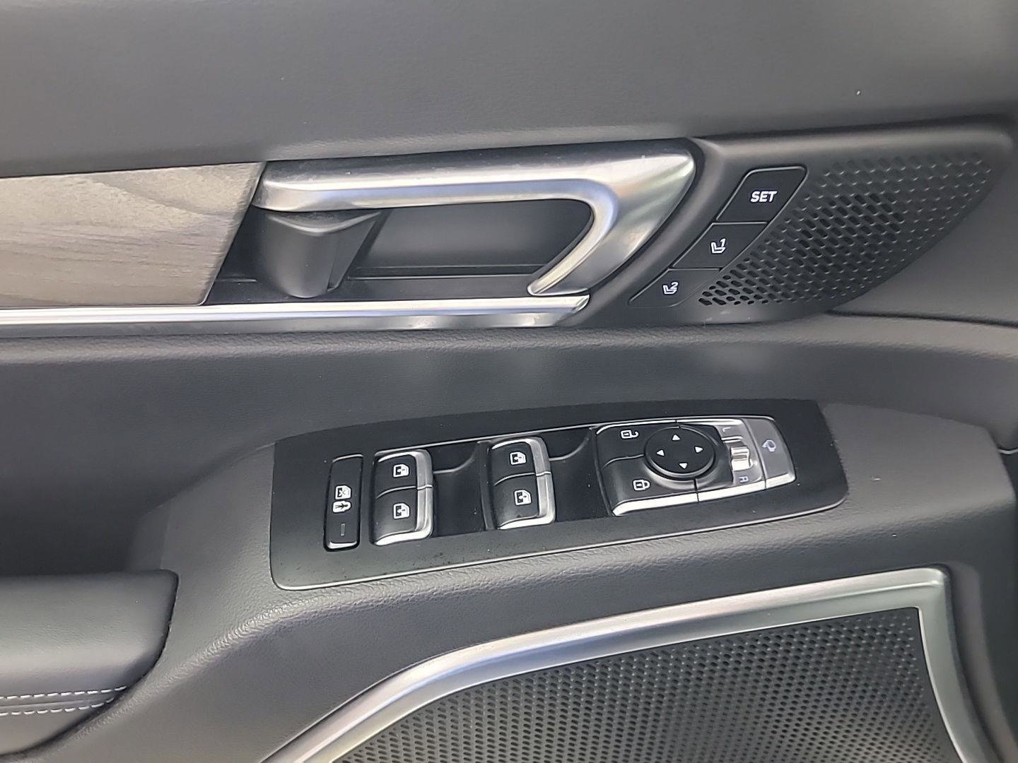 Used 2022 Kia Telluride SX w/ SX Prestige Package image 39