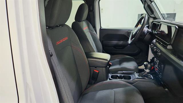 Used 2024 Jeep Wrangler Unlimited Rubicon image 24