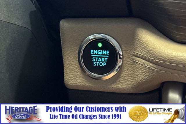Used 2023 Ford Expedition Limited AWD/4WD image 24