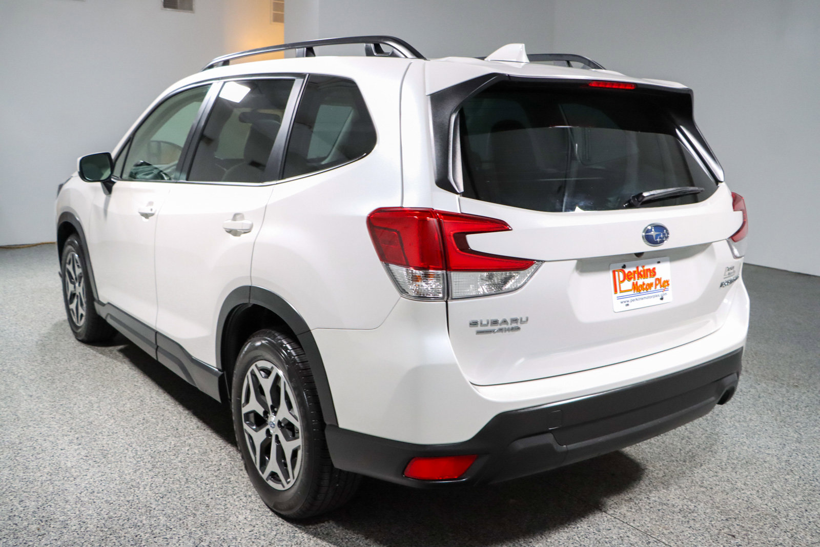 Used 2023 Subaru Forester Premium AWD/4WD image 9