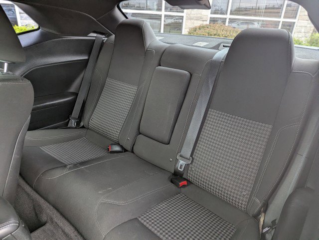 Used 2018 Dodge Challenger SXT image 16