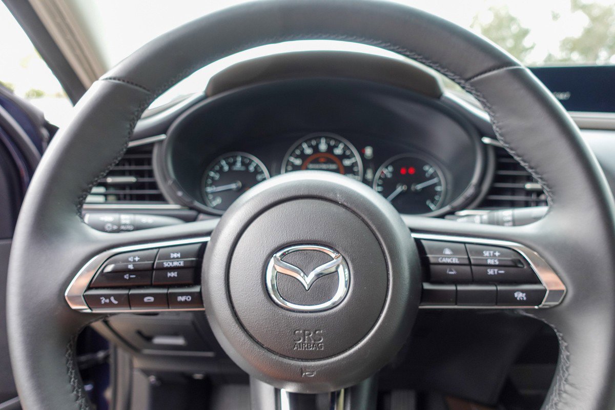 Certified 2025 MAZDA CX-30 AWD 2.5 S w/ Premium Package image 14