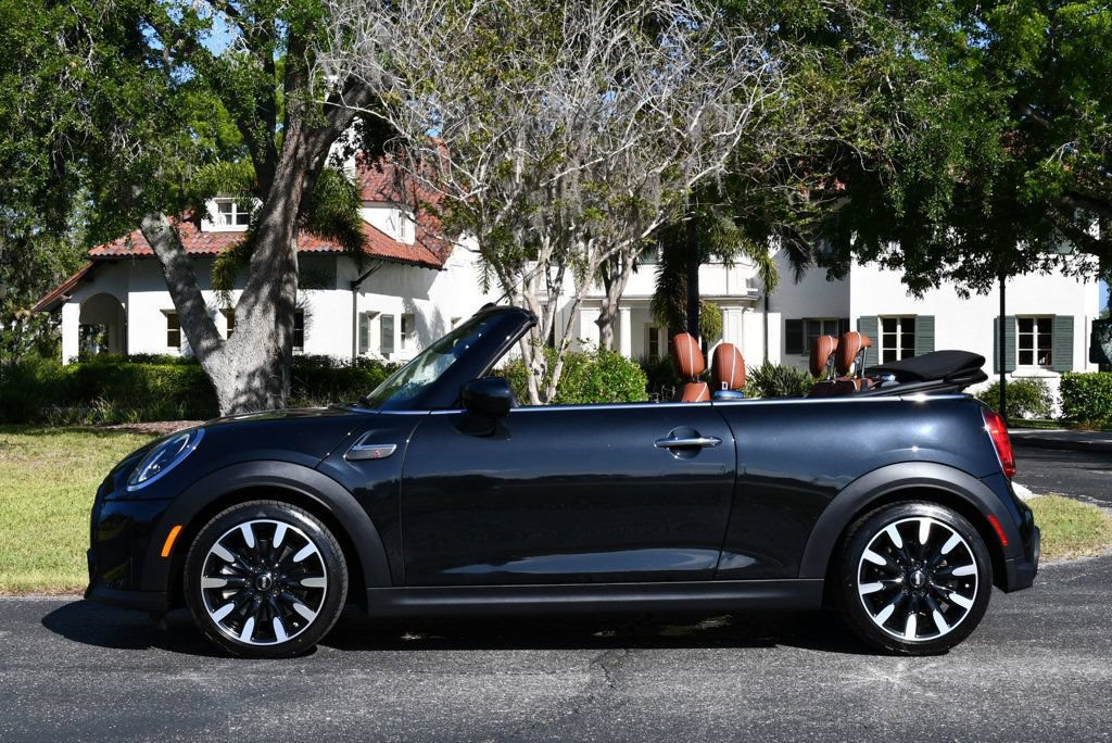 Used 2024 MINI Cooper S w/ Signature Upholstery Package FWD image 29