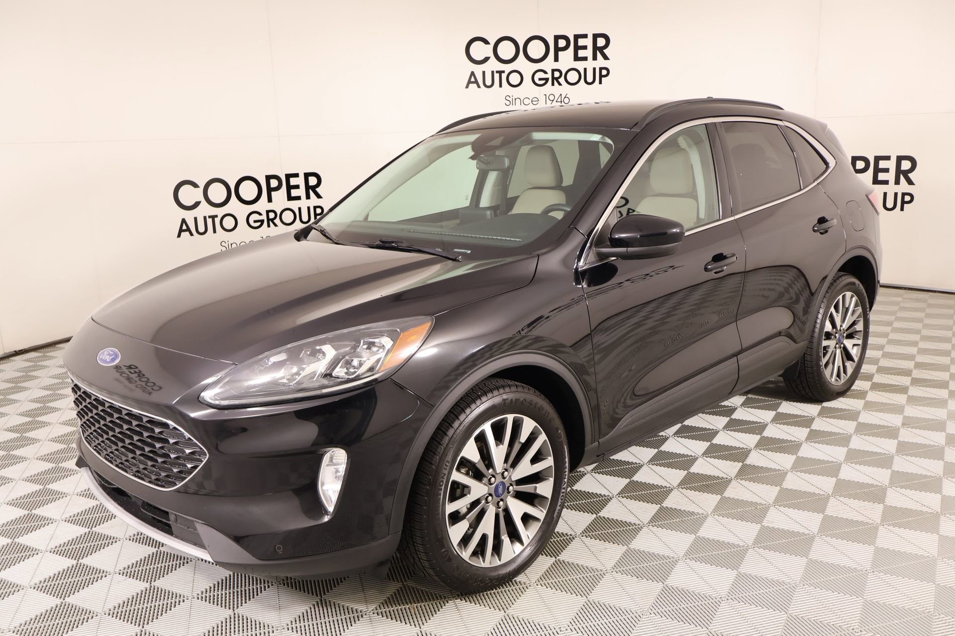 Used 2022 Ford Escape Titanium AWD/4WD image 11