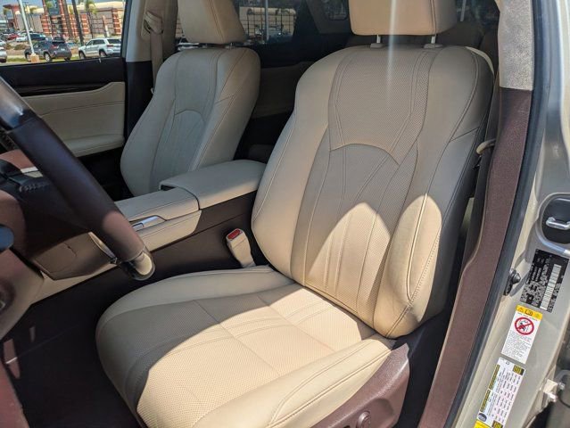 Used 2016 Lexus RX 350 FWD w/ Luxury Package image 11