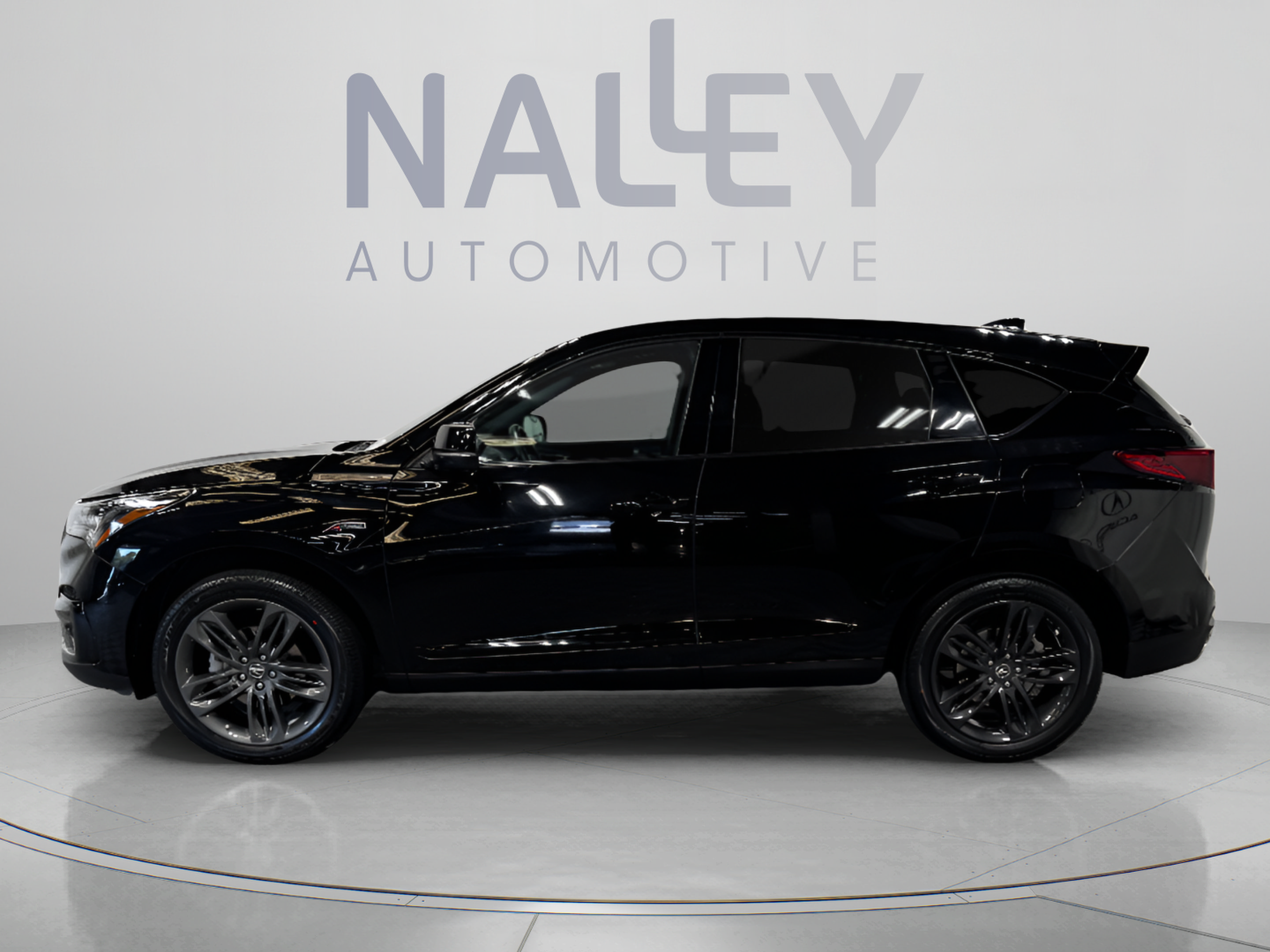 Used 2021 Acura RDX w/ Advance Package FWD image 2