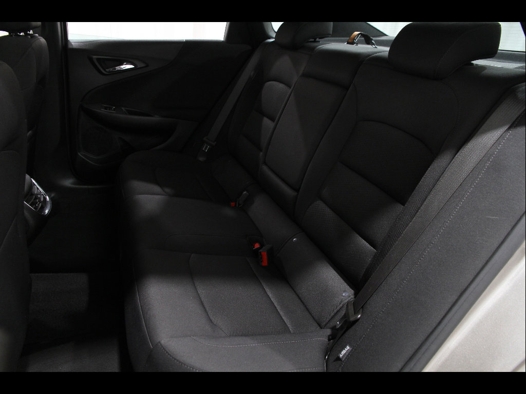 Used 2024 Chevrolet Malibu LT FWD image 19