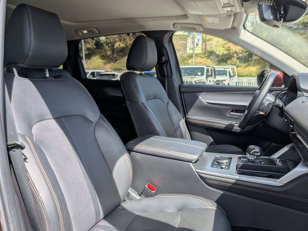 Used 2024 MAZDA CX-90 3.3 Turbo w/ Premium Package image 25