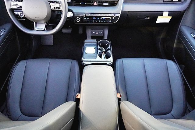 New 2027 Hyundai Ioniq 5 SEL RWD image 32