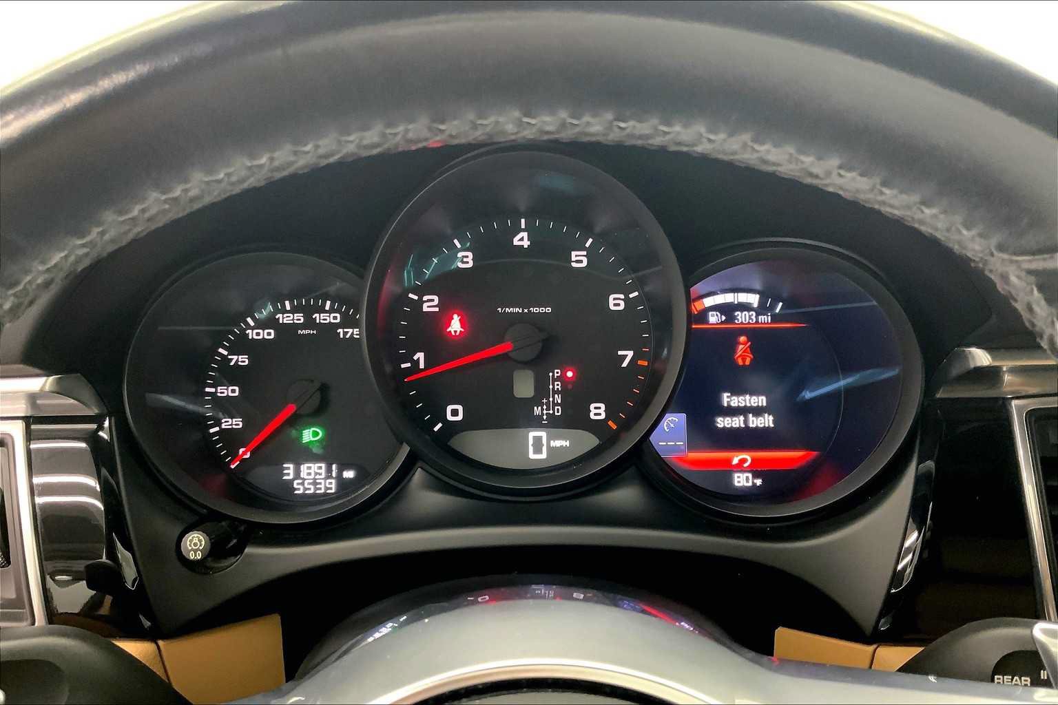 Used 2017 Porsche Macan AWD/4WD image 22
