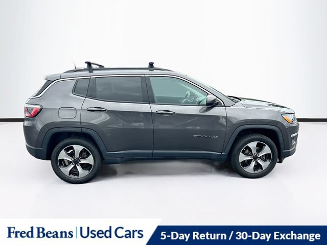 Used 2019 Jeep Compass Latitude w/ Popular Equipment Group AWD/4WD image 13
