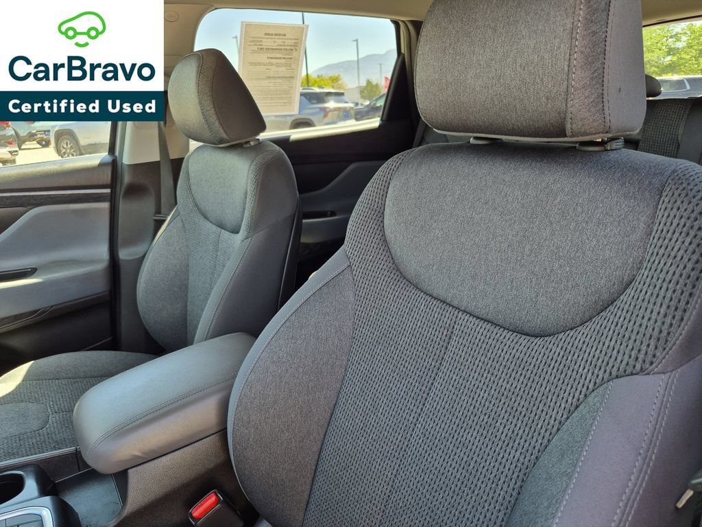 Used 2019 Hyundai Santa Fe SE FWD image 18