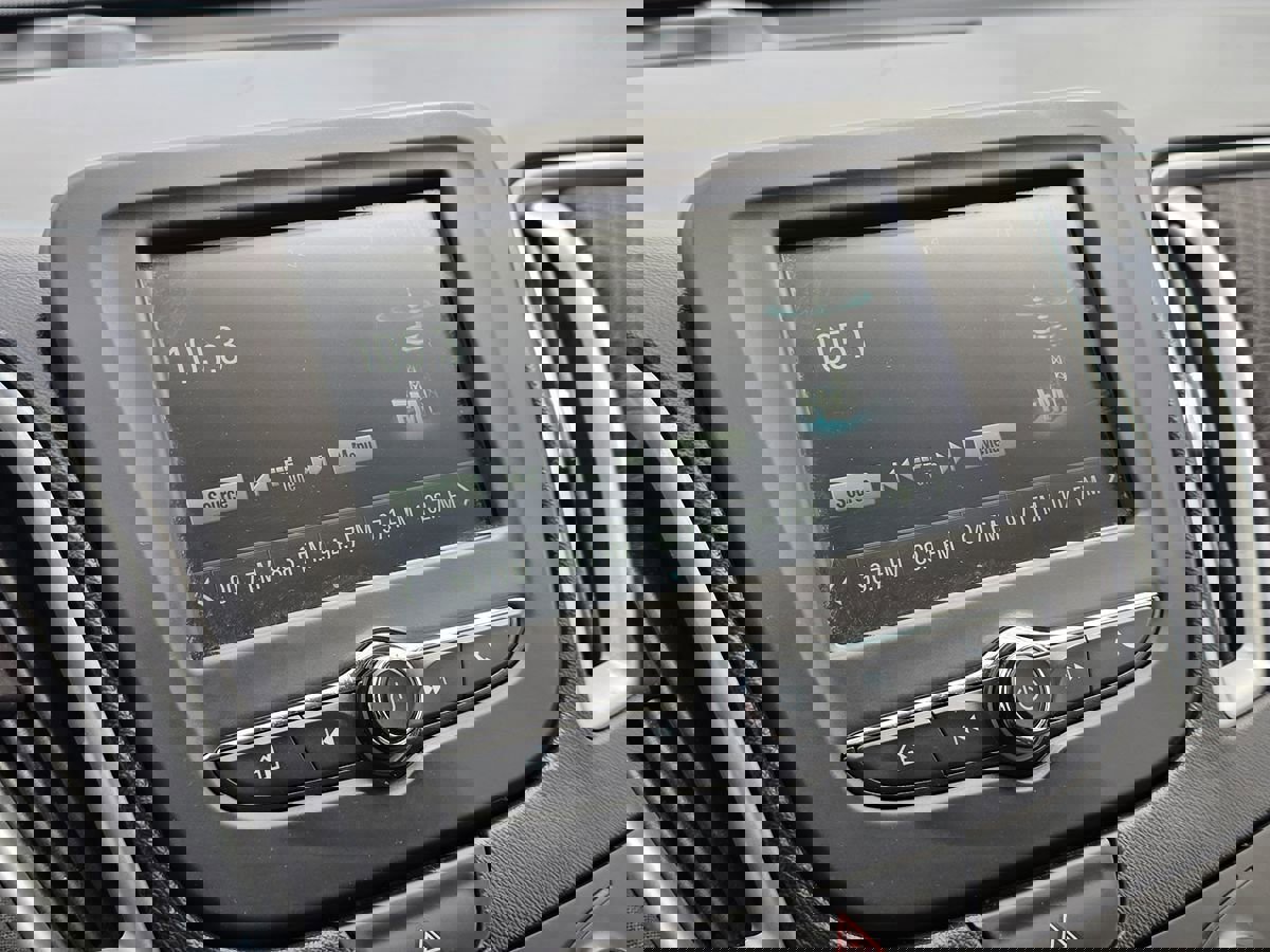 Used 2016 Chevrolet Malibu LS image 32