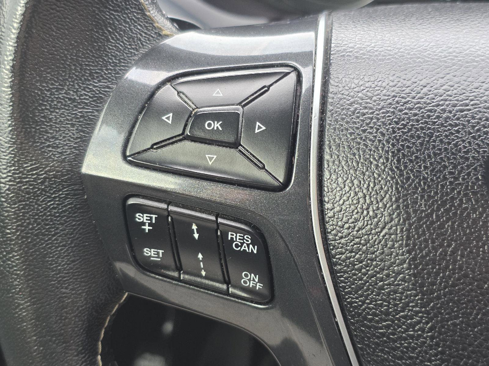 Used 2019 Ford Explorer Platinum AWD/4WD image 15