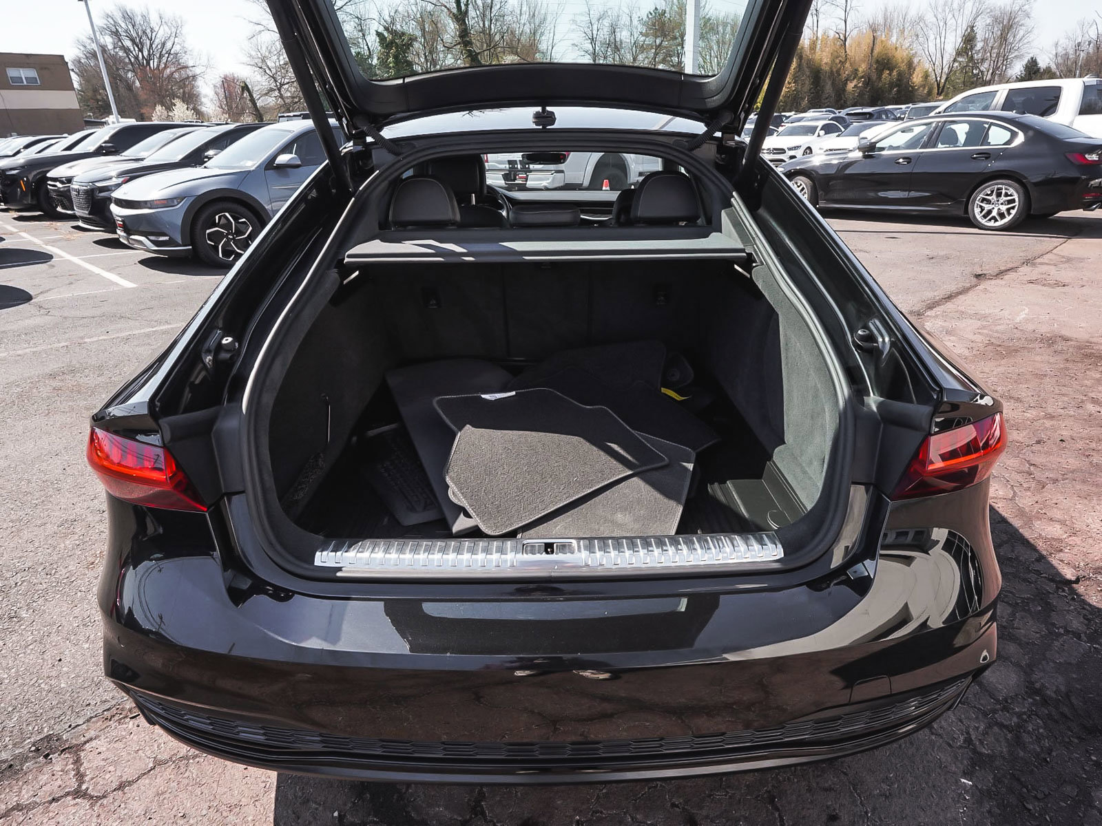 Used 2023 Audi A7 3.0T Premium w/ Convenience Package image 49