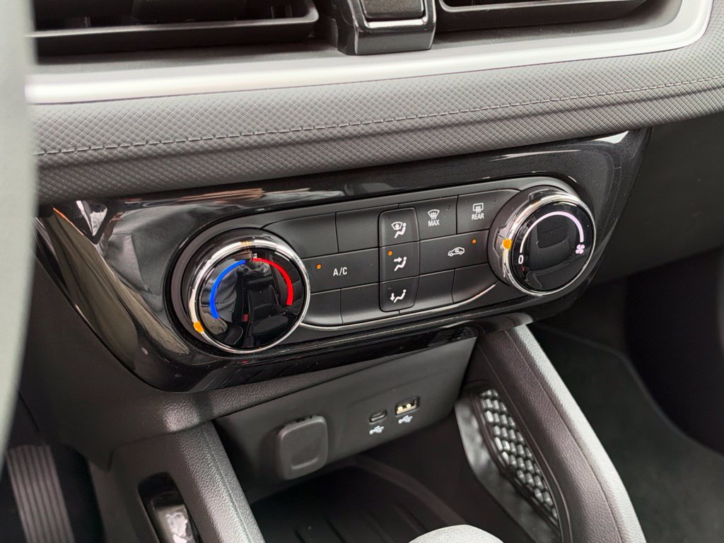 Certified 2024 Chevrolet TrailBlazer LT FWD image 20
