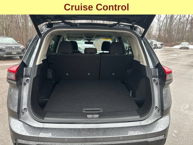 Used 2026 Nissan Rogue SV AWD/4WD image 10