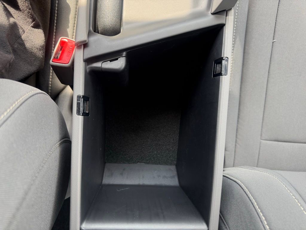 Used 2025 Hyundai Elantra Sport FWD image 27