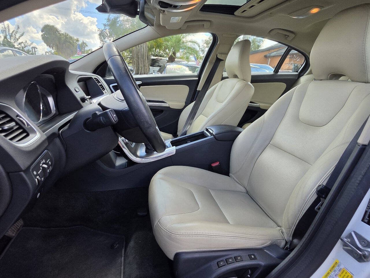 Used 2016 Volvo S60 T5 Premier w/ Protection Package AWD/4WD image 10