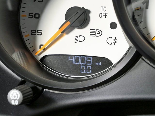 Certified 2023 Porsche 718 Cayman GT4 RS RWD image 9