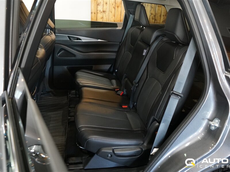 Used 2024 INFINITI QX60 Luxe AWD/4WD image 30