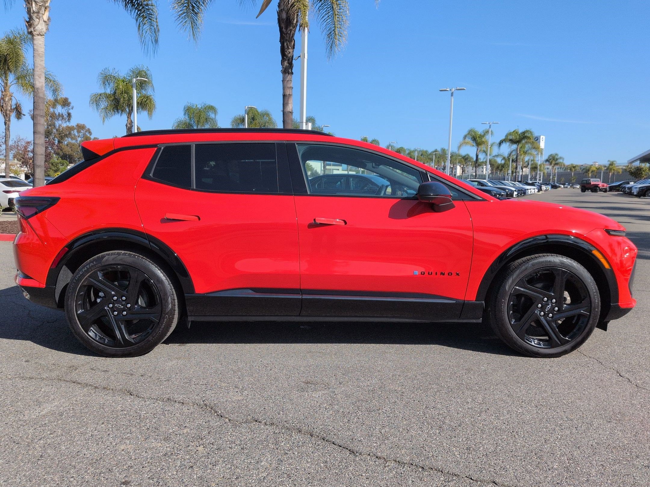 Used 2025 Chevrolet Equinox EV RS image 11