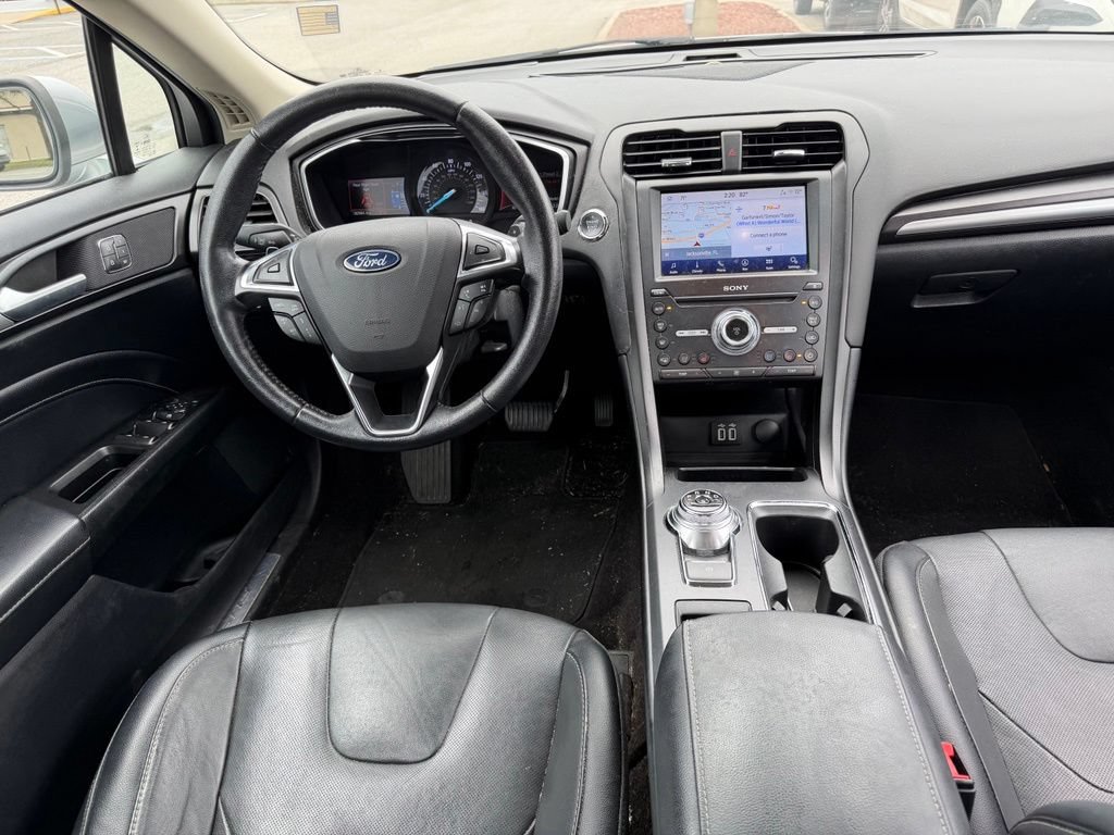 Used 2020 Ford Fusion Titanium AWD/4WD image 20