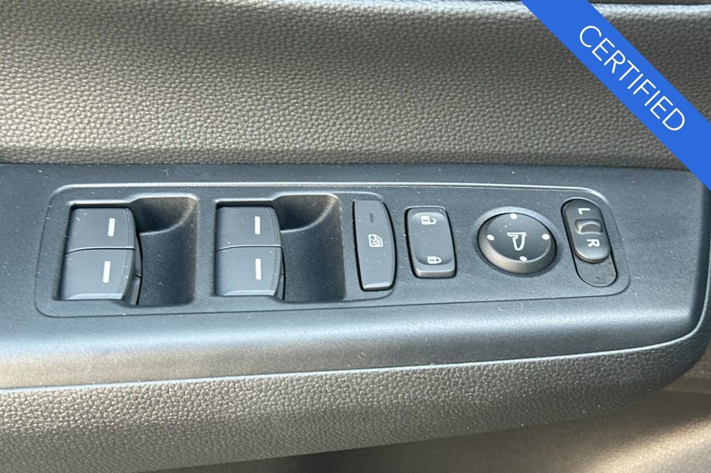 Certified 2025 Honda CR-V Sport-L image 12