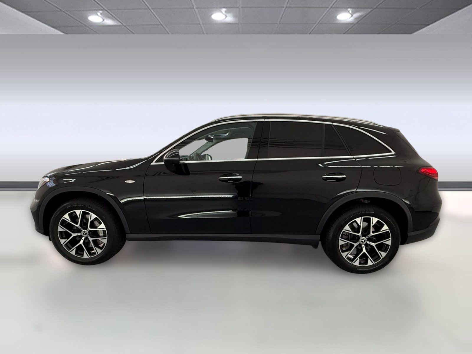 Certified 2025 Mercedes-Benz GLC 350e 4MATIC image 2
